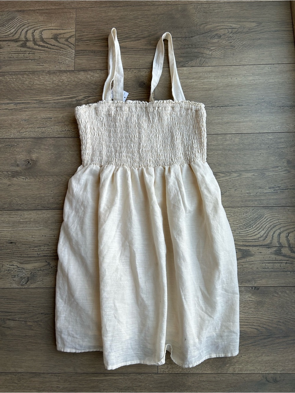 🦅 AE Smocked Ivory Sundress - NWT